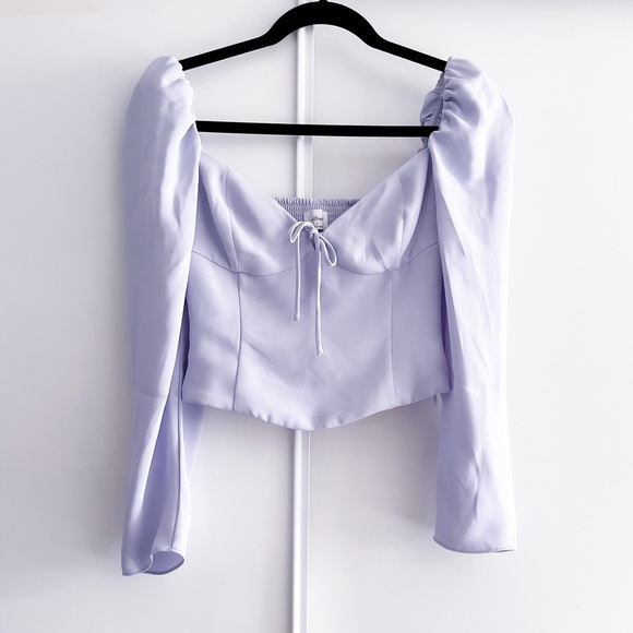 Aritzia Tops - Wilfred Novella Blouse
